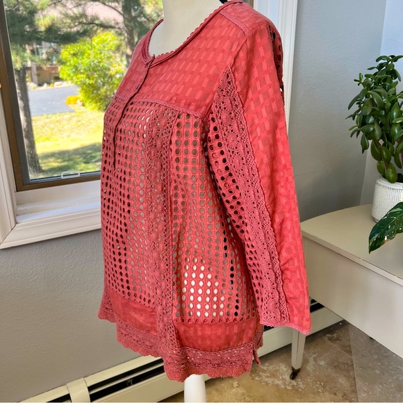 Women’s new without tag Sundance blouse - Picture 4 of 6